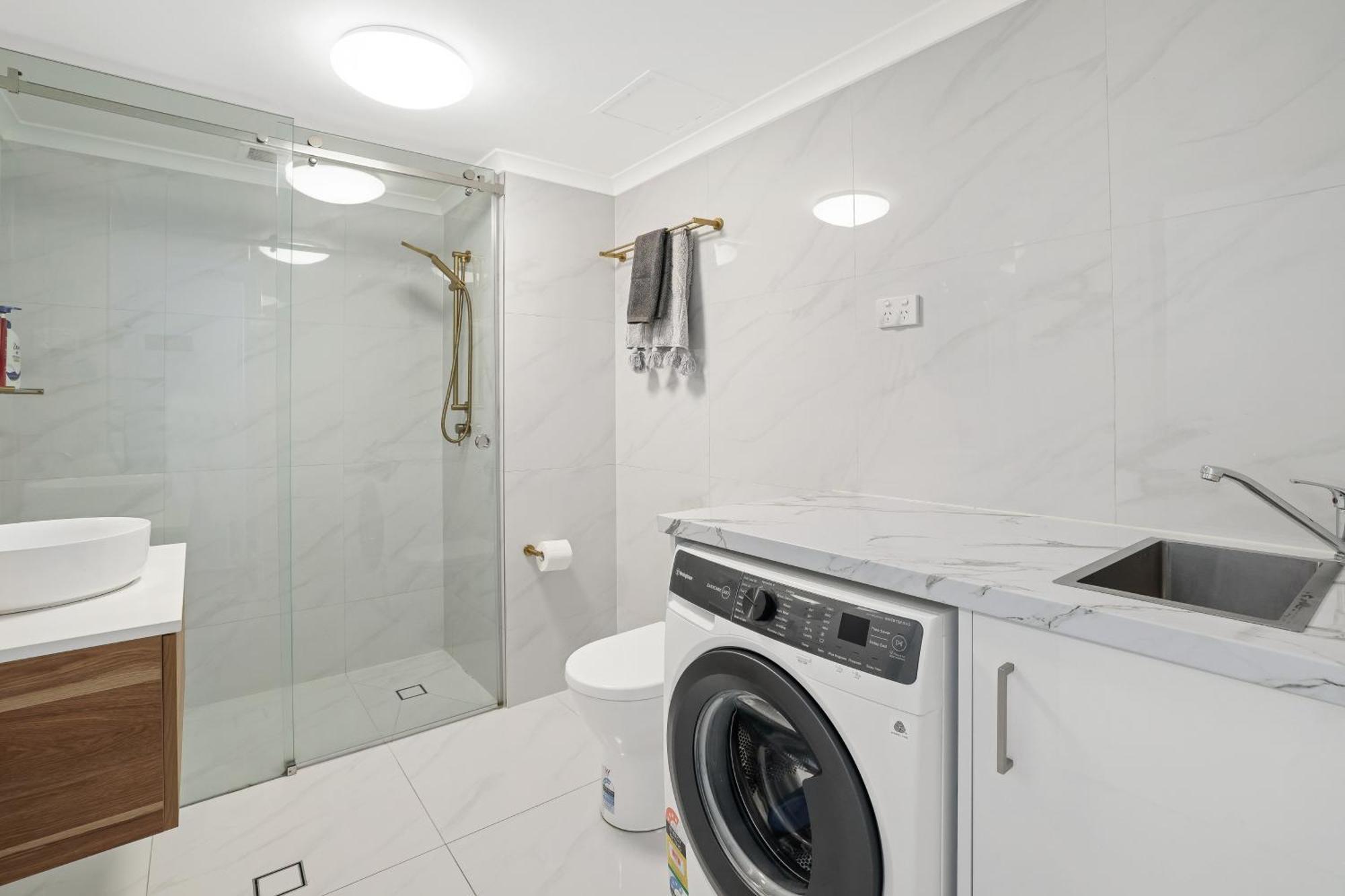Unit 2 - Spectacular Sea Views In Surfers Paradise Gold Coast Eksteriør billede