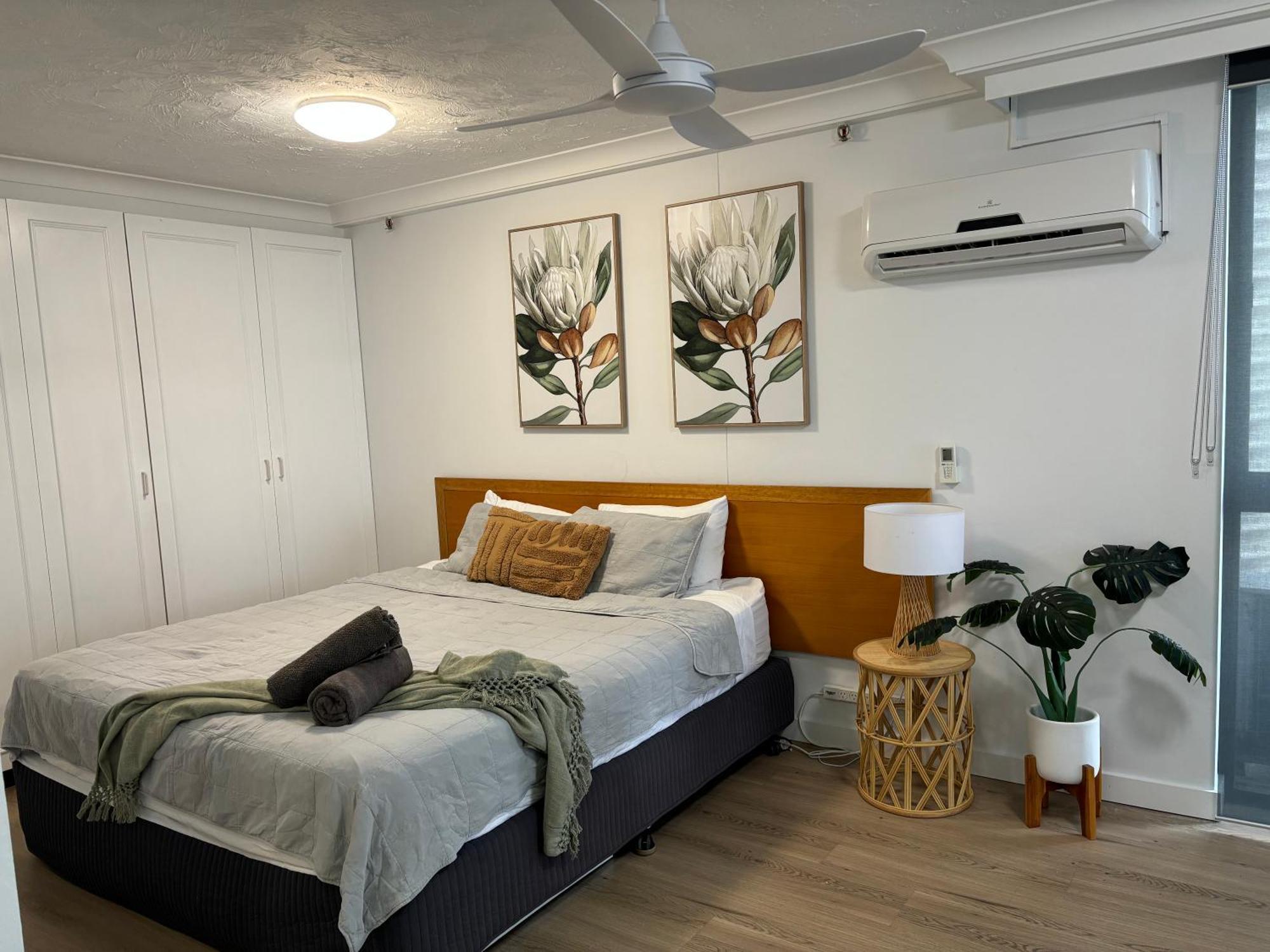 Unit 2 - Spectacular Sea Views In Surfers Paradise Gold Coast Eksteriør billede